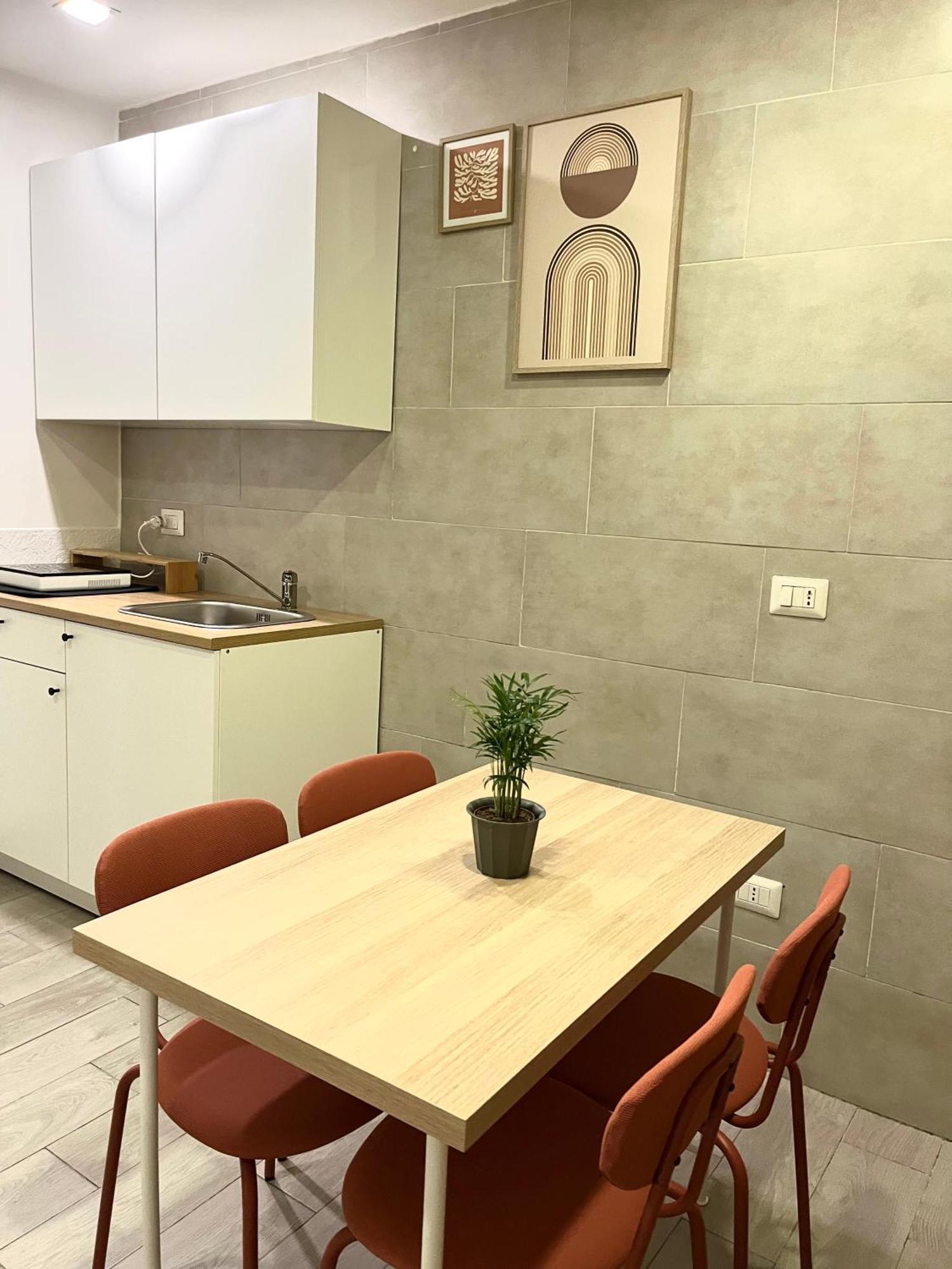 Bassetto 013 Bed & Breakfast Наполи Екстериор снимка